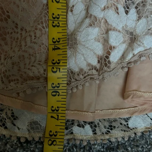 CUPSHE NWT Peach/Cream Floral Lace Faux Wrap size Large - Picture 10 of 11